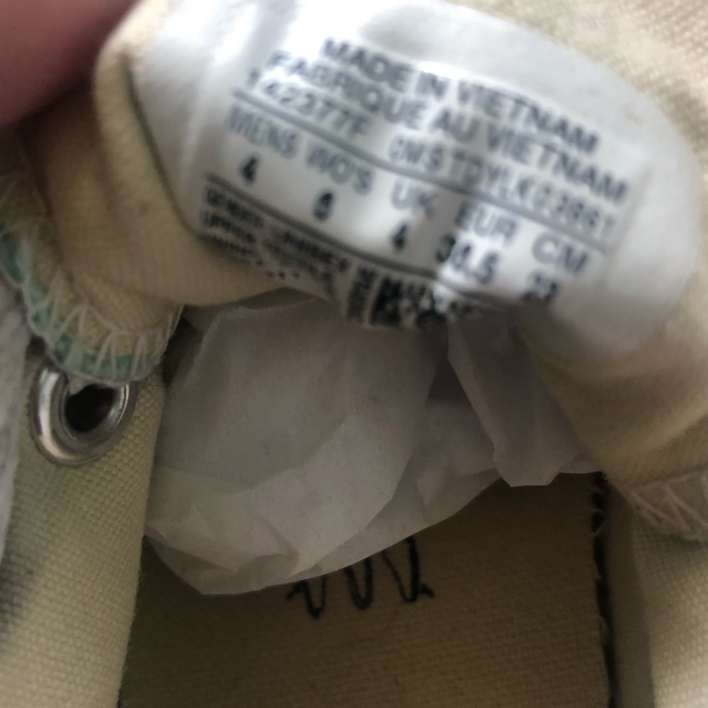 Converse mint green sneakers - Picture 8 of 9